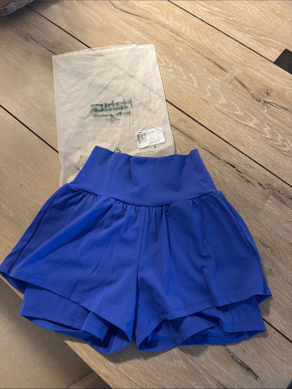 NWT HALARA Athletic softlyzero Airy Shorts